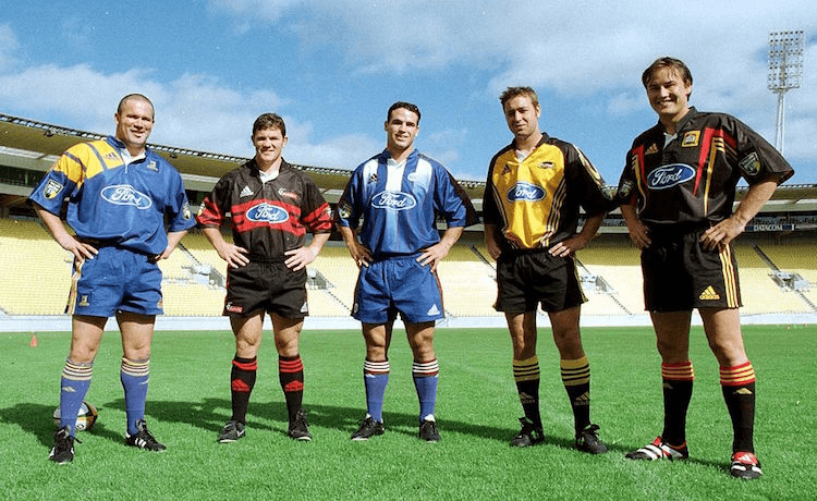 The Highlanders' Brett McCormack, Crusaders' Aaron Flynn, Blues' Mark Robinson, Hurricanes' Jason Spice and Chiefs' Rhys Duggan in 2000.  (Photo by Barry Durrant/Getty Images)