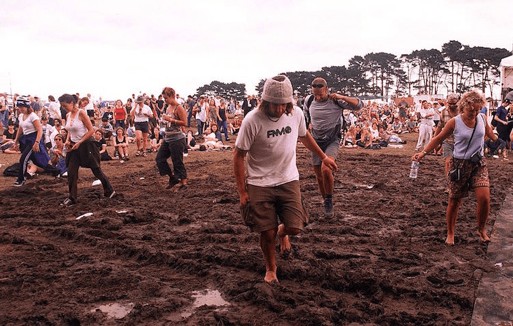 1999 Sweetwaters going off. (Photo by Wayne Wilson/Getty Images)