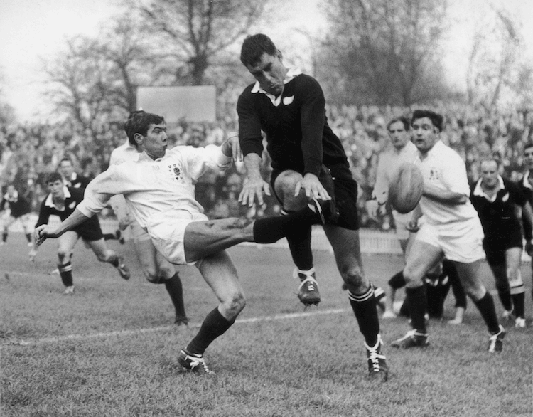 Sir Colin Meads (centre) being a legend. (Photo by Leonard Burt/Central Press/Hulton Archive/Getty Images) 