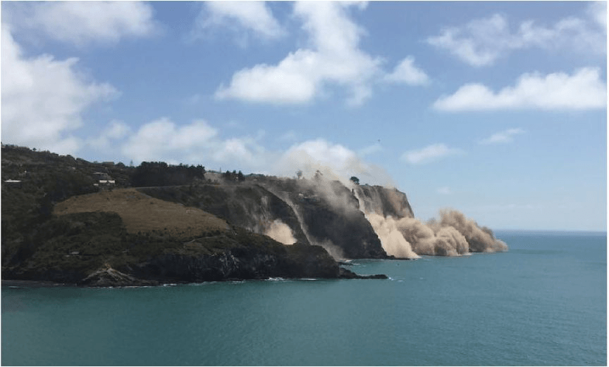 Cliffs near Sumner collapse in 5.7 quake. Photo: Thomas Wieberneit 
