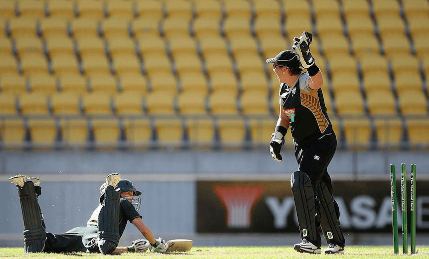 during the first women’s Twenty20 international match between the New Zealand White Ferns and the Australian Southern Stars at Westpac Stadium on February 26, 2010 in Wellington, New Zealand. 
