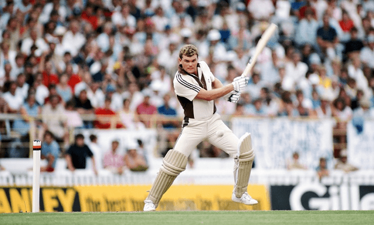 Martin Crowe