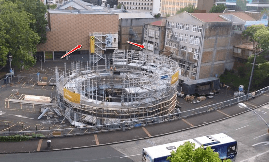 imageedit_815_2397662557