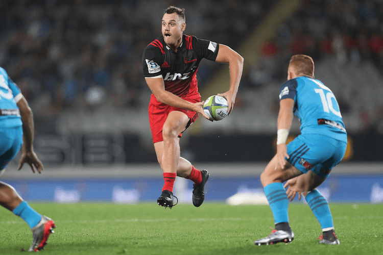 Israel Dagg hovers through the Blues defence.  (Photo by Phil Walter/Getty Images)