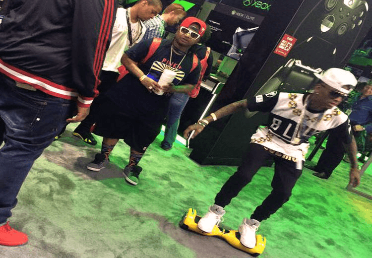 Soulja Boy hightails it outta there. What a free soul.