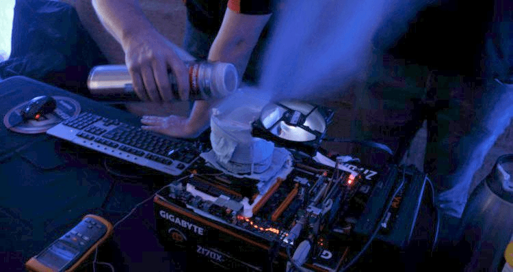 Overclockers cool down a processor with liquid nitrogen 