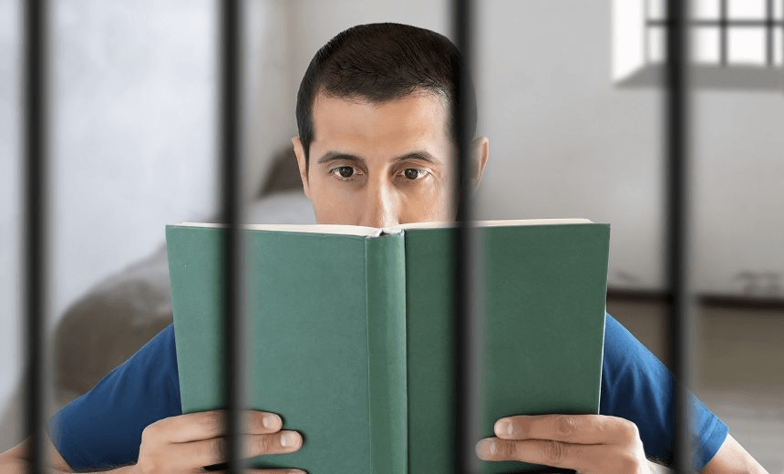 ‘You’re not a bad @#%! for a Pakeha’: A gang member reviews a Kiwi crime novel