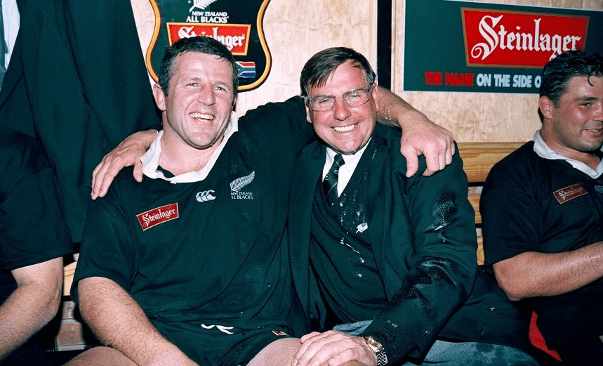 Sean Fitzpatrick and John Hart know the secret. (Photo by David Rogers/Allsport UK/Getty Images)