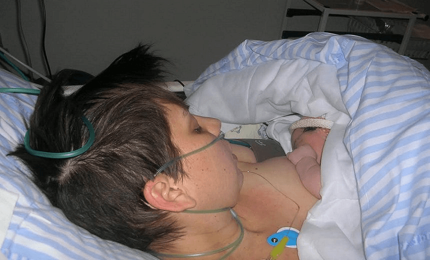 The author Francesca Jones and her daughter