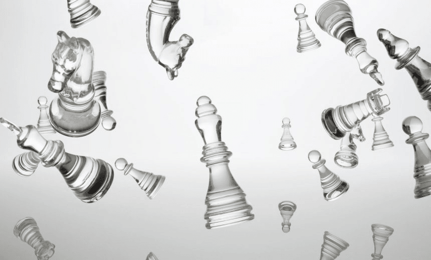 The white chessman flies in the sky