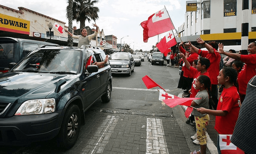AUCKLAND, NEW ZEALAND – SEPTEMBER 28: Members of New Zealand’s Tongan community show support for their team ahead of the Rugby World Cup 2007 Pool A match between Tonga and England on September 28, 2007 in Otahuhu, Auckland, New Zealand. A victory for Tonga will see the country qualify for the quarter-finals of the Rugby World Cup for the first time in their history.  (Photo by Sandra Mu/Getty Images) 
