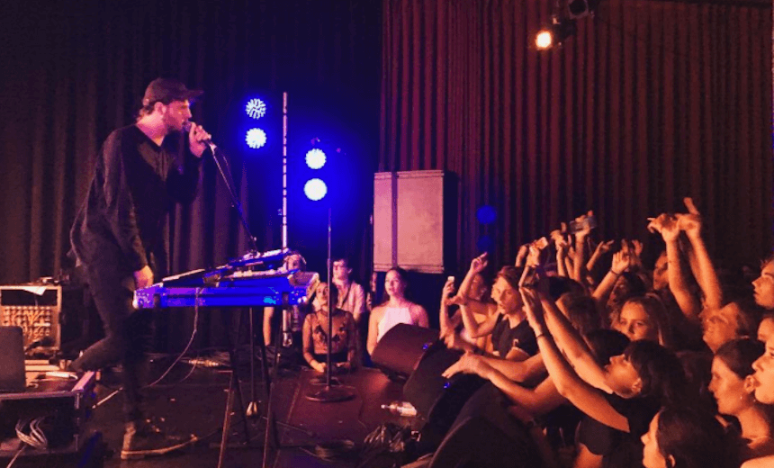 MAALA PLAYING SEAMLESS, A SERIES OF ALL AGES SHOWS AT THE TUNING FORK, AUCKLAND (PHOTO: POPPY TOHILL) 
