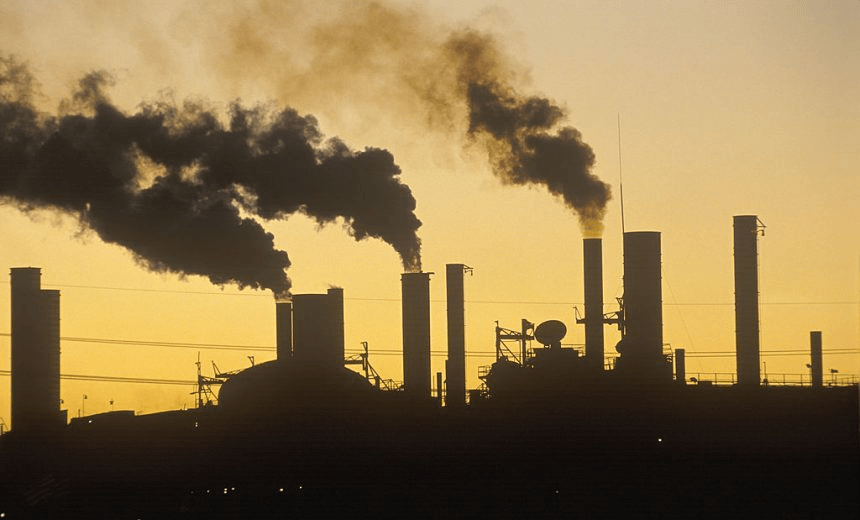 Factory at sunset in Cleveland, Ohio (Photo by Visions of America/UIG via Getty Images) 
