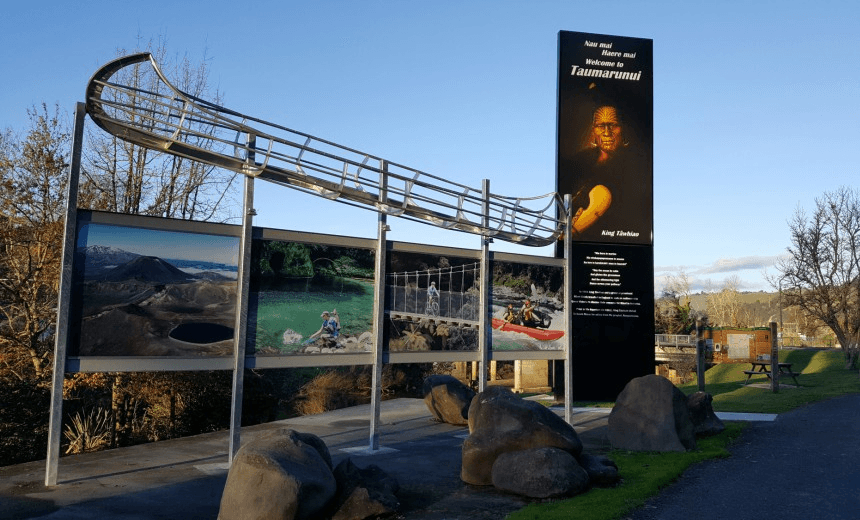 We cross live to Taumarunui and search for signs of literature