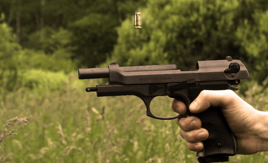 gun-shoot-cartridge-war-51117