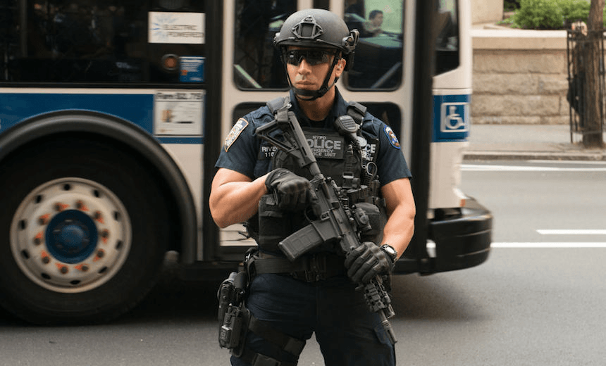 NEW YORK, NY – AUGUST 24:  NYPD Emergency Service Unit officer is seen outside the 2017 Lotte New York Palace Invitational at Lotte New York Palace on August 24, 2017 in New York City.  (Photo by Noam Galai/WireImage) 
