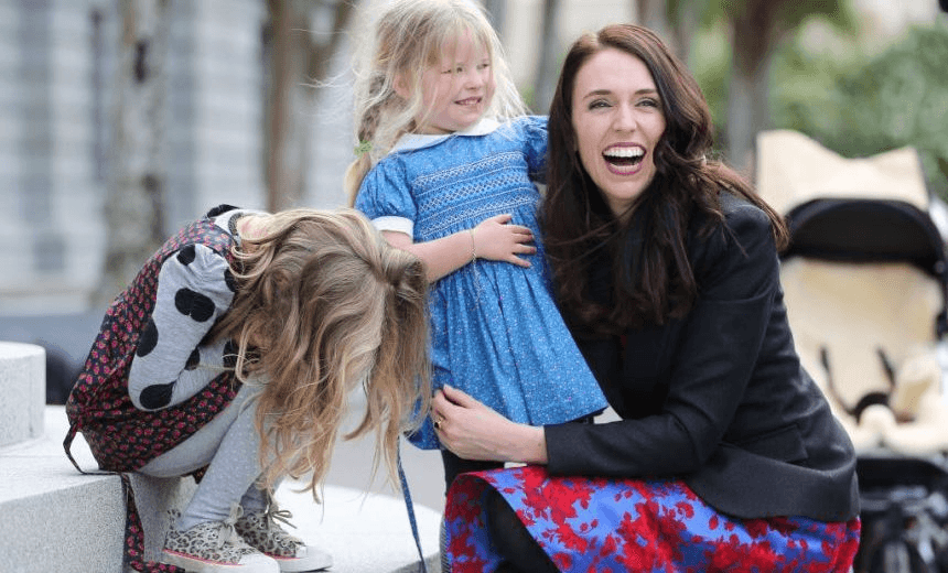 WELLINGTON, NEW ZEALAND – OCTOBER 26:  Prime Minister Jacinda Ardern says hello to the nieces of partner Clarke Gayford, Nina Cowan (L) and Rosie Cowan during her arrival at Parliament after a swearing-in ceremony at Government House on October 26, 2017 in Wellington, New Zealand. After failing to win an outright majority in the general election on September 23, Labour entered into a coalition agreement with the New Zealand First and Greens parties.  (Photo by Hagen Hopkins/Getty Images) 
