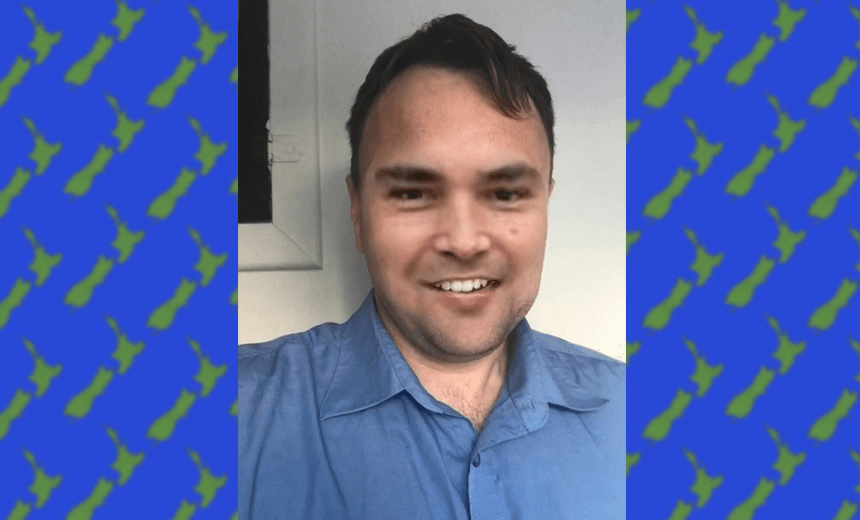 Kiwis of Snapchat: Simon Bridges, opposition MP