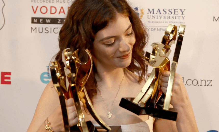 AUCKLAND, NEW ZEALAND – NOVEMBER 16: Lorde poses with her six Vodafone Music Awards at the 2017 Vodafone New Zealand Music Awards on November 16, 2017 in Auckland, New Zealand. (Photo by Phil Walter/Getty Images)
