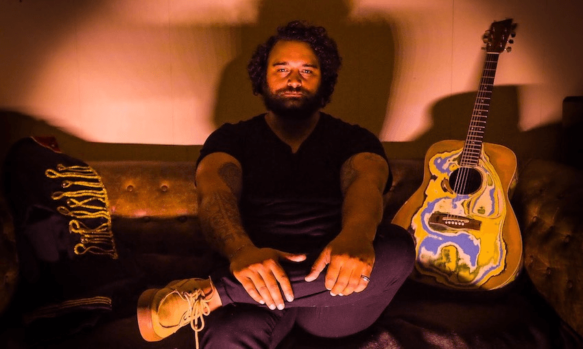 Troy Kingi wants you to know he’s a buzzy dude