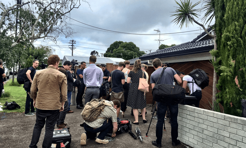 Press outside Jacinda Ardern and Clarke Gayford’s Point Chevalier home prior to the press conference on Ardern’s pregnancy (Russell Brown)