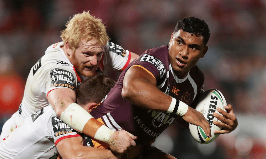 Broncos vs Dragons could happen next on Moreton Island (photo: Matt King/Getty) 
