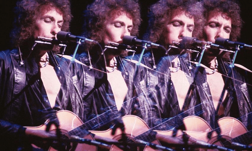 Bob Dylan performing at Madison Square Garden on September 29, 1978 in New York City. (Photo by Waring Abbott/Getty Images) 
