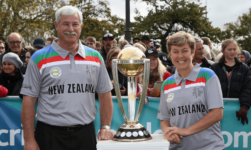 Sir Richard Hadlee and Debbie Hockley in 2015 (Photo by Joseph Johnson/Getty Images for ICC Cricket World Cup) 
