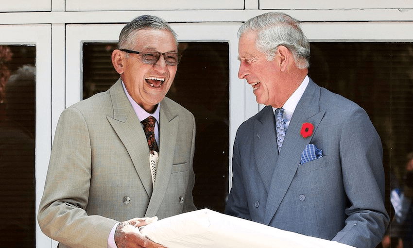 Prince Charles exchanges gifts with the Māori king, King Tuheitia, during a visit to Turangawaewae Marae in Ngaruawahia on November 8, 2015. (Photo: Hagen Hopkins/AFP/Getty Images) 
