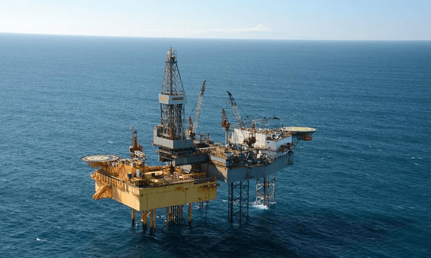 A gas rig off the Taranaki Coast (Photo: Radio NZ)