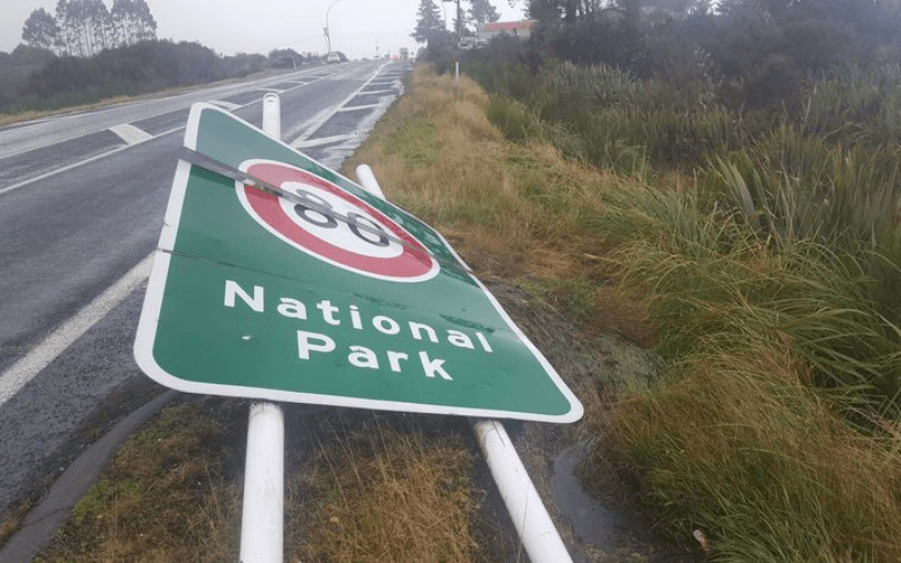 A toppled road sign after a tornado tore through National Park (Andrew McRae/Radio NZ)  
