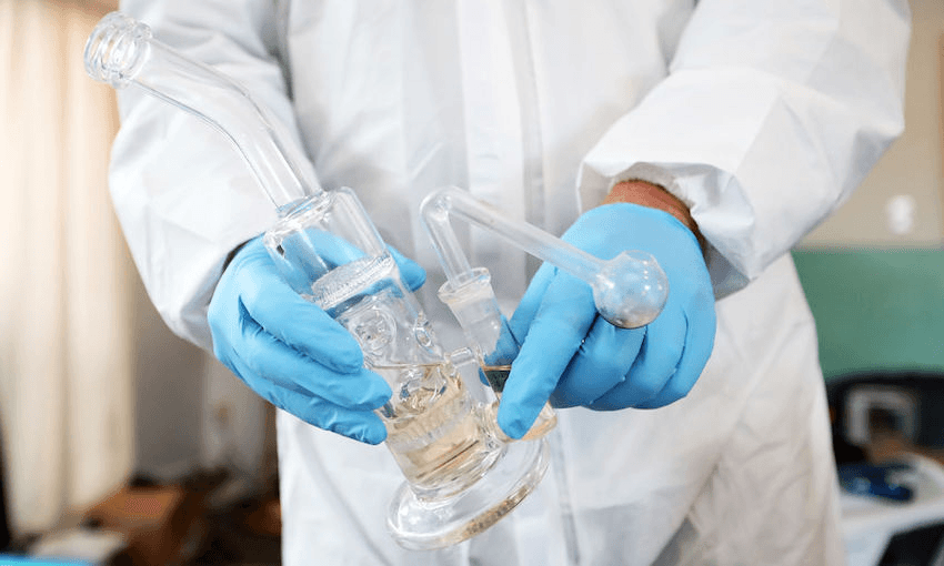 A glass pipe for smoking P found in a methamphetamine manufacturing lab following a police raid on January 17, 2018 in Auckland (Image: Fiona Goodall/Getty Images)