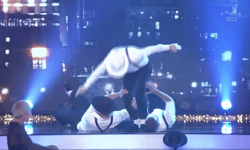 Tumble back to radio, my friend. 
