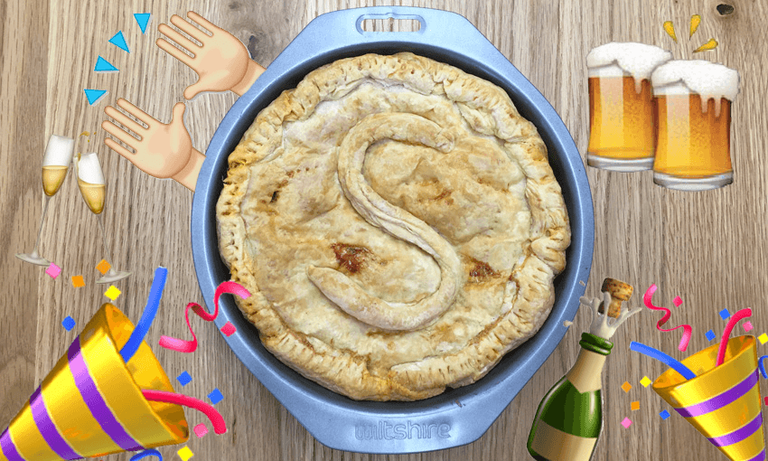 Always click on the pie (Pie: Simon Day; Photo: Tina Tiller) 
