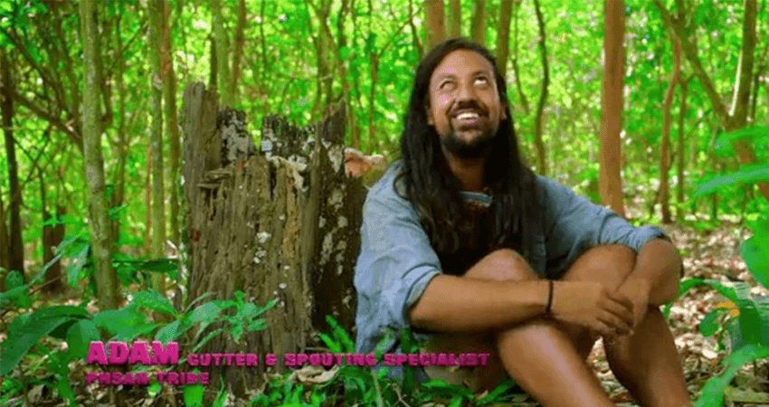 I am really enjoying the irony of a gutter and spouting specialist who can’t look up. 
