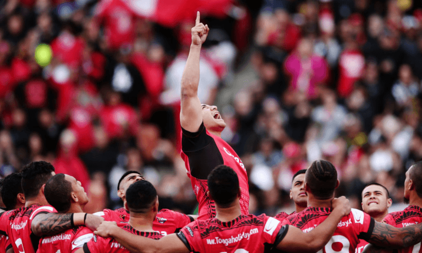 Jason Taumalolo leading the Sipi Tau for Tonga against the Kiwis at the Rugby League World Cup (Getty Images)  
