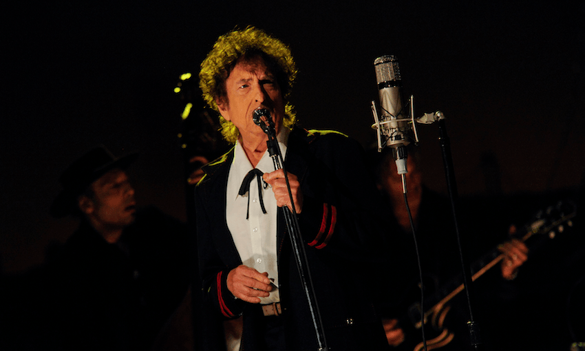 BOB DYLAN, NOT LAST NIGHT BUT in 2015 (Photo: Jeffrey R. Staab/CBS/Getty Images) 
