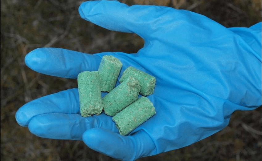 1080 PELLETS. PHOTO: Herb Christophers