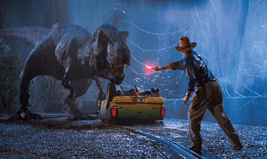 Sam Neill discusses privacy law with a dinosaur in Jurassic Park, 1993. ©Universal 
