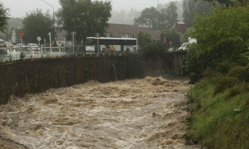The raging Leith River at the State Highway 1 crossing in Dunedin (Josh Thomas, Radio NZ)  

