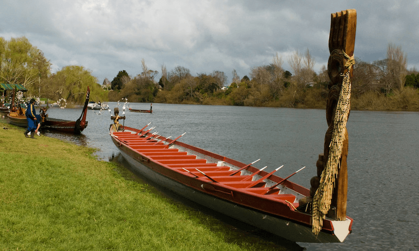 Waka at Tainui settlement celebration, Tūrangawaewae, Waikato, 22 August 2008. Image: Phillip Capper 
