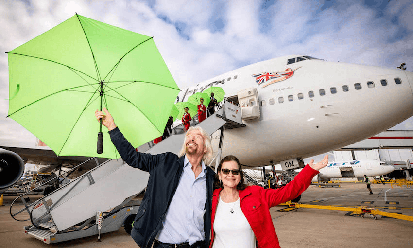 Sir Richard Branson, and Jenifer Holmgren CEO Lanzatech, greet the Virgin Atlantic VS16 flight from Orlando, Florida, at Gatwick Airport following its inaugural journey using the first batch of LanzaTech biofuel, (Photo: John Nguyen/PA Wire) 
