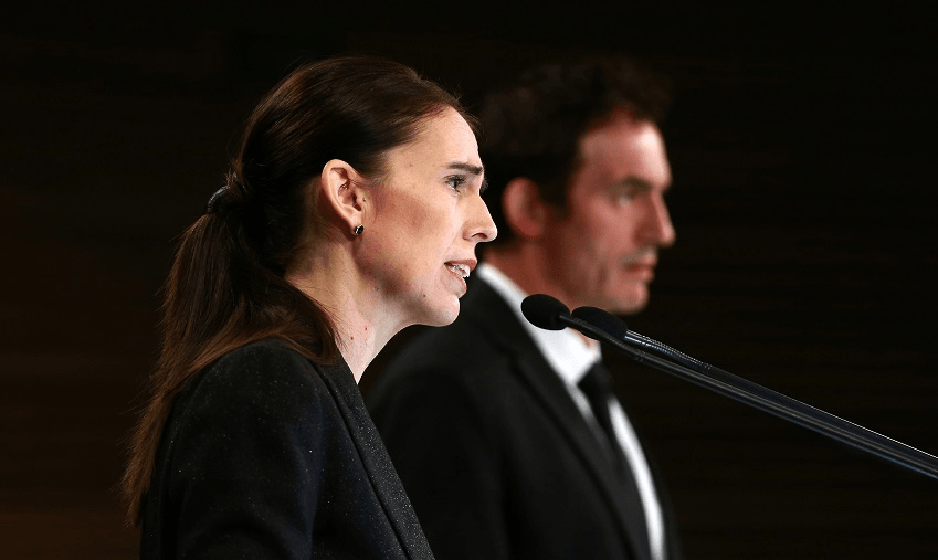 Prime Minister Jacinda Ardern and Police Minister Stuart Nash have announced a ban on semi-automatic weapons. (Photo: Getty.) 
