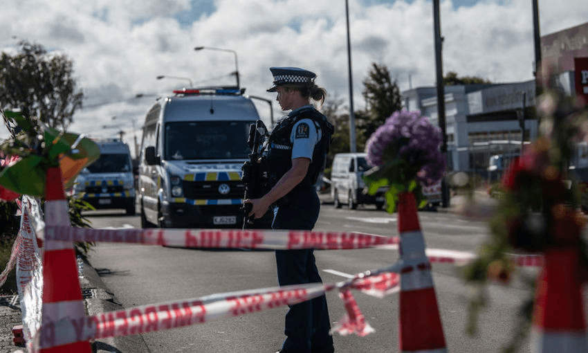 A police officer guards the area near Linwood mosque in 2019 (Photo: Carl Court for Getty Images) 
