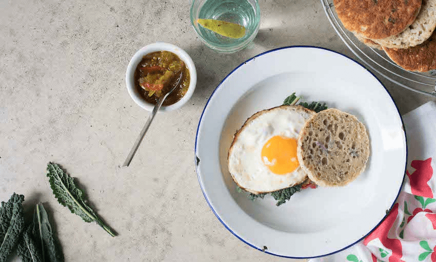 Recipe: Cheese and onion sourdough crumpets | The Spinoff