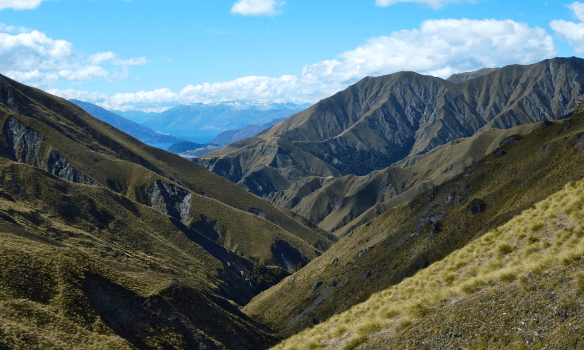 The Motatapu Track is a new track crossing the tussock tops of the Motatapu and Soho Stations to link Wanaka and Arrowtown, and forming part of the Te Araroa Trail (Getty Images) 
