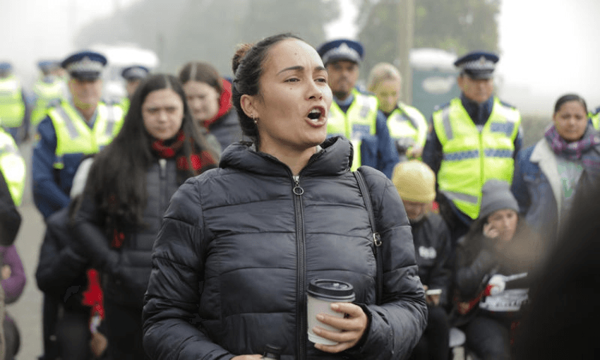 Soul kaiwhakahaere Pania Newton, speaking at Ihumātao (Radio NZ/Dan Cook) 
