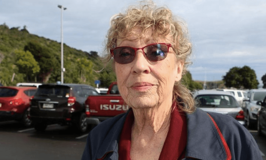 Waiheke Island resident and anti-5g campaigner Stephanie Honeychurch (Image: Susan Strongman / RNZ) 
