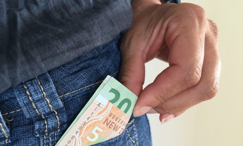 Ethnic minorities in Aotearoa are struggling with the rising cost of living. (Getty Images) 
