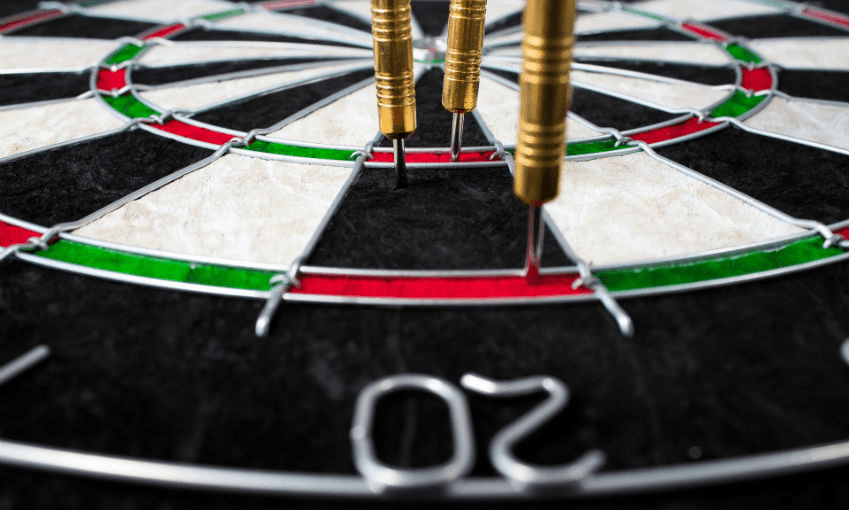dart board pixabay 

